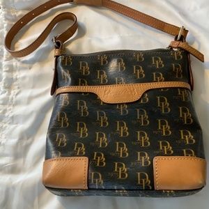 Dooney Bourke Crossbody bag